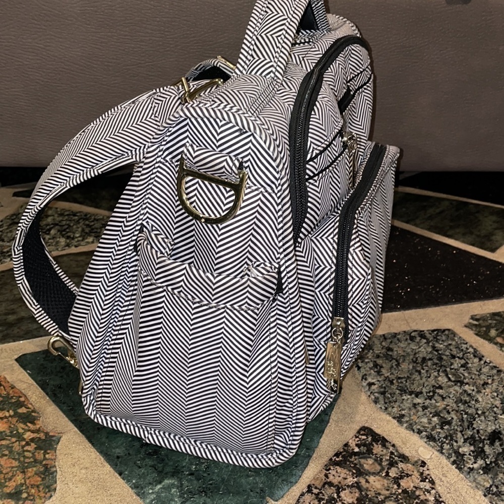JUJUBE B.F.F. DIAPER BAG - QUEEN OF THE NILE - Picture 9 of 12